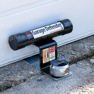 PJB321 - Garage Defender Master White, Bolt Down, with Padlock - Image 4