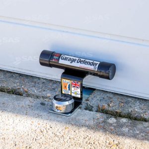 Garage defender master close image on door